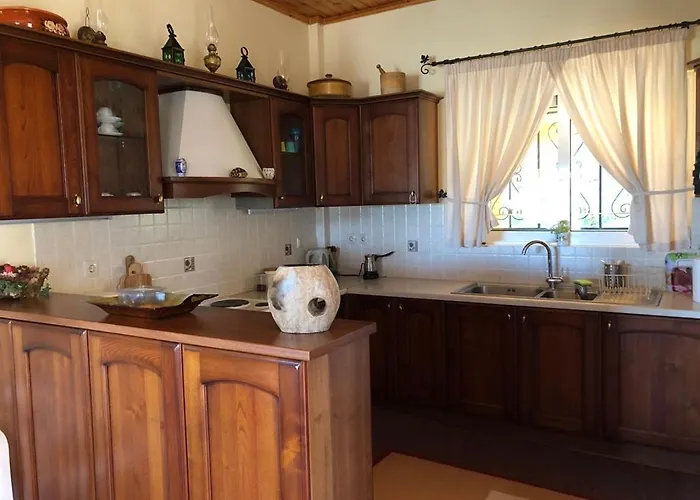 Helmos View - Relaxation & Nature Holiday home Valimí